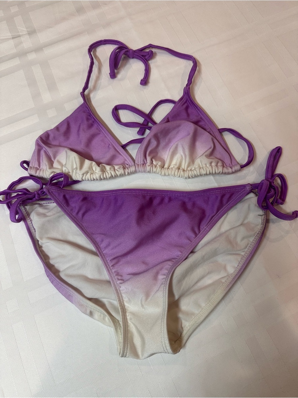 VTG Y2K Xhilaration Purple
Ombre Gradient Triangle String
Bikini Set - Size M